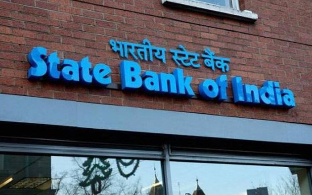 Breaking: SBI ची ऑनलाइन बँकिंग सेवा ठप्प, फक्त ATM सुरू