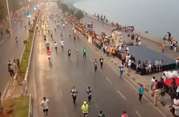 मुंबई मॅरेथॉनमध्ये 46 हजार धावपटूंचा सहभाग
