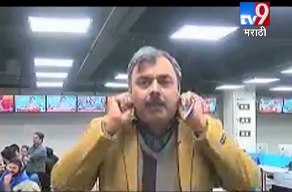 VIDEO : जेव्हा पाकिस्तानी पत्रकार म्हणतो- 'टोमॅटोचं उत्तर आम्ही अणु बॉम्बने देऊ'