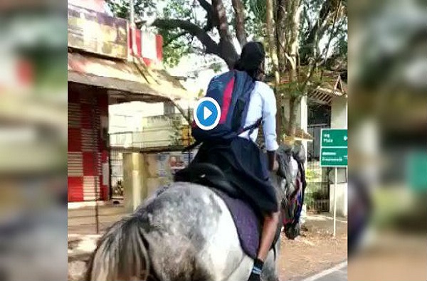 VIDEO: घोड्यावरुन परीक्षेला जाणाऱ्या 'या' मुलीचा व्हिडीओ व्हायरल, आनंद महिंद्रांकडूनही शेअर