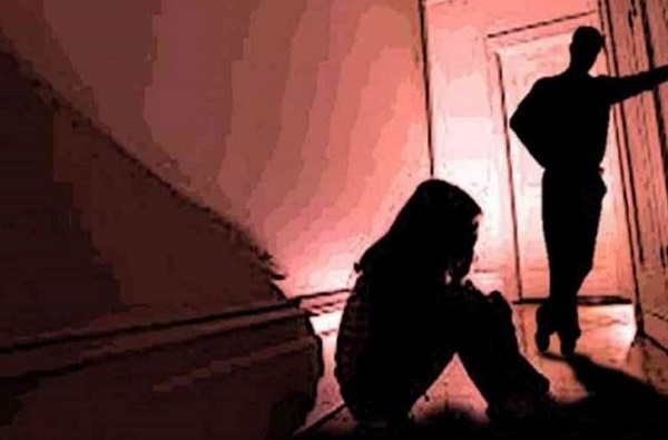 मुंबईत सामूहिक बलात्कार झालेल्या जालन्याच्या तरुणीचा अखेर मृत्यू